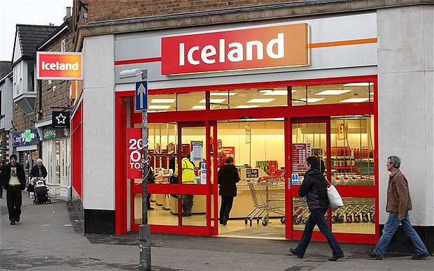 An Iceland Foods supermarket in a U.K. town.. Image shot 02/2010. Exact date unknown....BHEM41 An Iceland Foods supermarket in a U.K. town.. Image shot 02/2010. Exact date unknown.